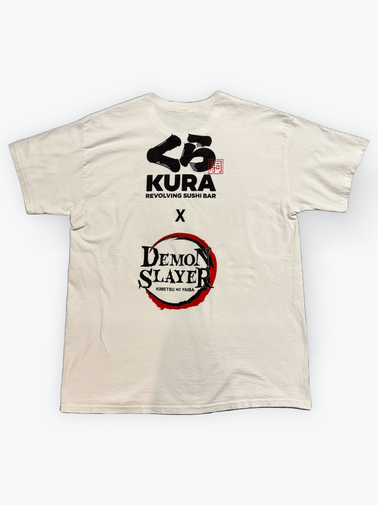 鬼滅の刃 × くら寿司USA コラボTシャツ｜アメリカ限定 非売品ノベルティ