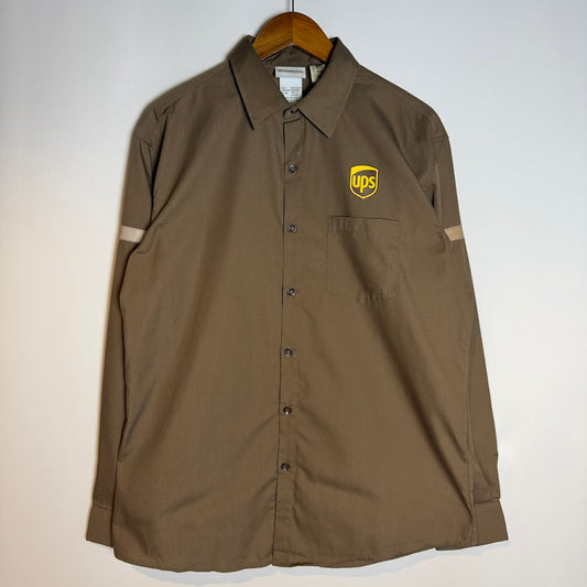 UPS ワークシャツ｜世界を運ぶ人たちのユニフォーム