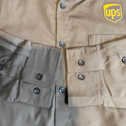 UPS ワークシャツ｜世界を運ぶ人たちのユニフォーム
