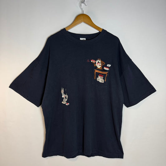 ⭐️1999年 Warner Bros. Studio Store 刺繍ポケットTシャツ｜ルーニー・テューンズ タズ＆バッグス・バニー オフィシャル XXLサイズ
