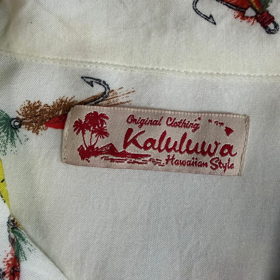 Kaluluwa Hawaiian Style ルアー総柄 レーヨン オープンカラーシャツ XL ホワイト 古着