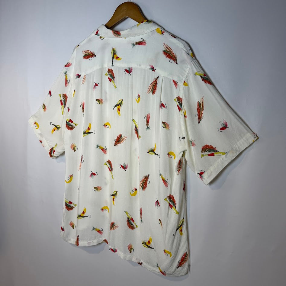 Kaluluwa Hawaiian Style ルアー総柄 レーヨン オープンカラーシャツ XL ホワイト 古着