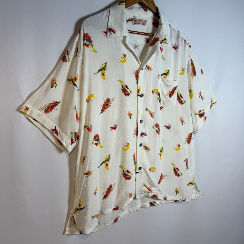 Kaluluwa Hawaiian Style ルアー総柄 レーヨン オープンカラーシャツ XL ホワイト 古着