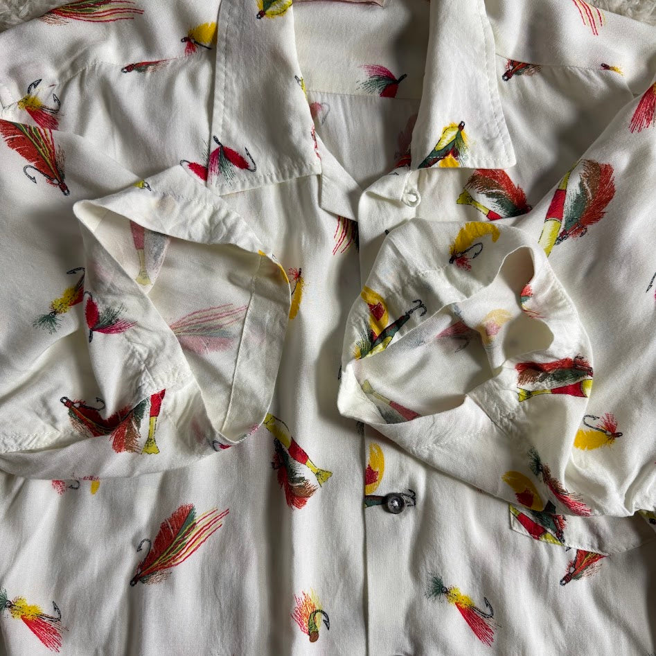 Kaluluwa Hawaiian Style ルアー総柄 レーヨン オープンカラーシャツ XL ホワイト 古着