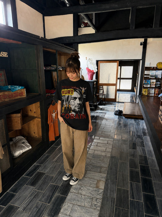 Kurt Cobain「GRUNGE IS NOT DEAD」ブートレグデザインTシャツ L ブラック