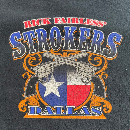 Rick Fairless' STROKERS DALLAS 両面プリント Tシャツ｜GILDAN Ultra Cotton